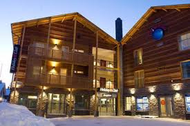Levi Suites Levi Gold