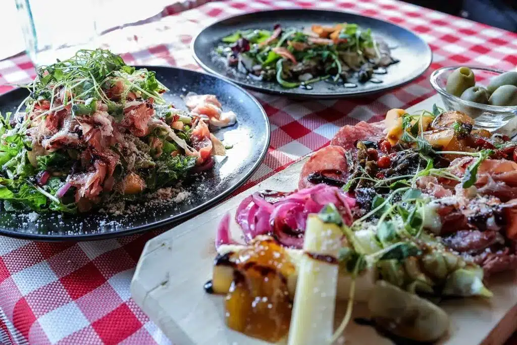 Renna Restaurant